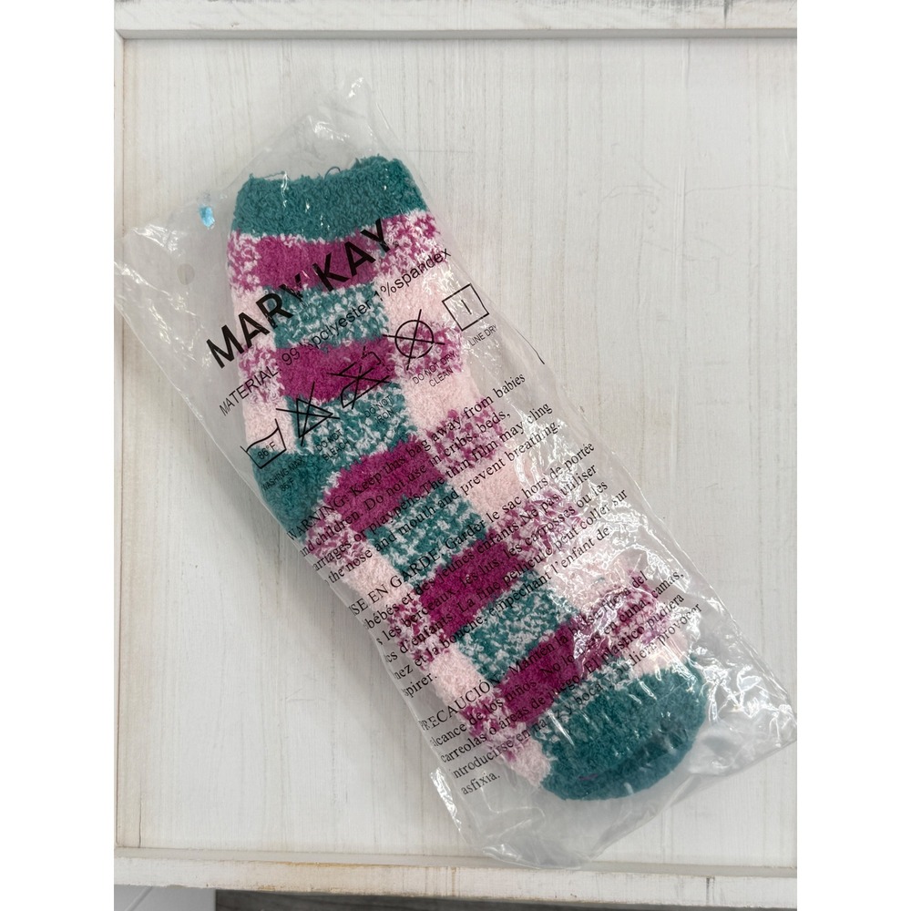 Mary Kay Plaid Fuzzy Socks NWT Pink Green Cozy Lounge Limited Edition
